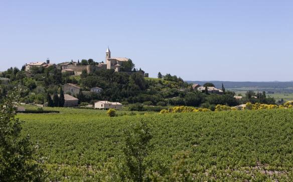 cairanne vignes et village